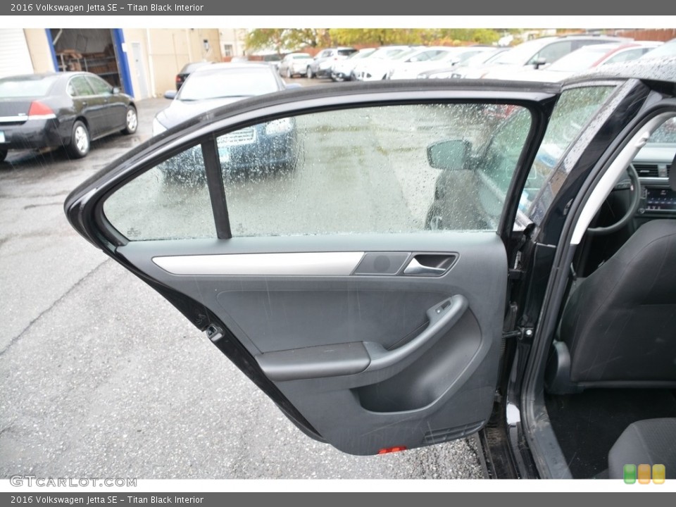 Titan Black Interior Door Panel for the 2016 Volkswagen Jetta SE #116675844