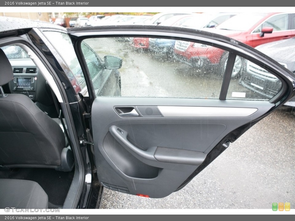 Titan Black Interior Door Panel for the 2016 Volkswagen Jetta SE #116675868