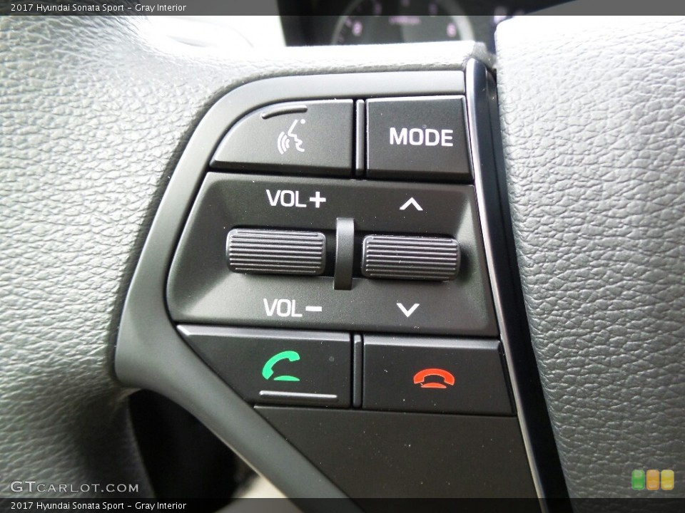Gray Interior Controls for the 2017 Hyundai Sonata Sport #116684817
