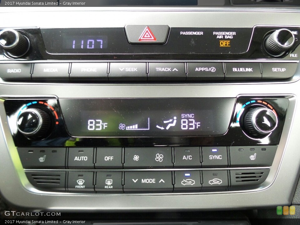 Gray Interior Controls for the 2017 Hyundai Sonata Limited #116687961