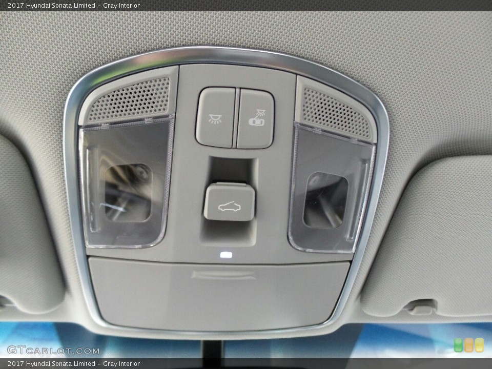 Gray Interior Controls for the 2017 Hyundai Sonata Limited #116688135