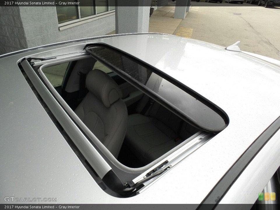 Gray Interior Sunroof for the 2017 Hyundai Sonata Limited #116688153