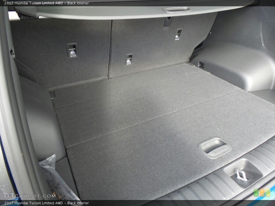 Black Interior Trunk for the 2017 Hyundai Tucson Limited AWD #116689038