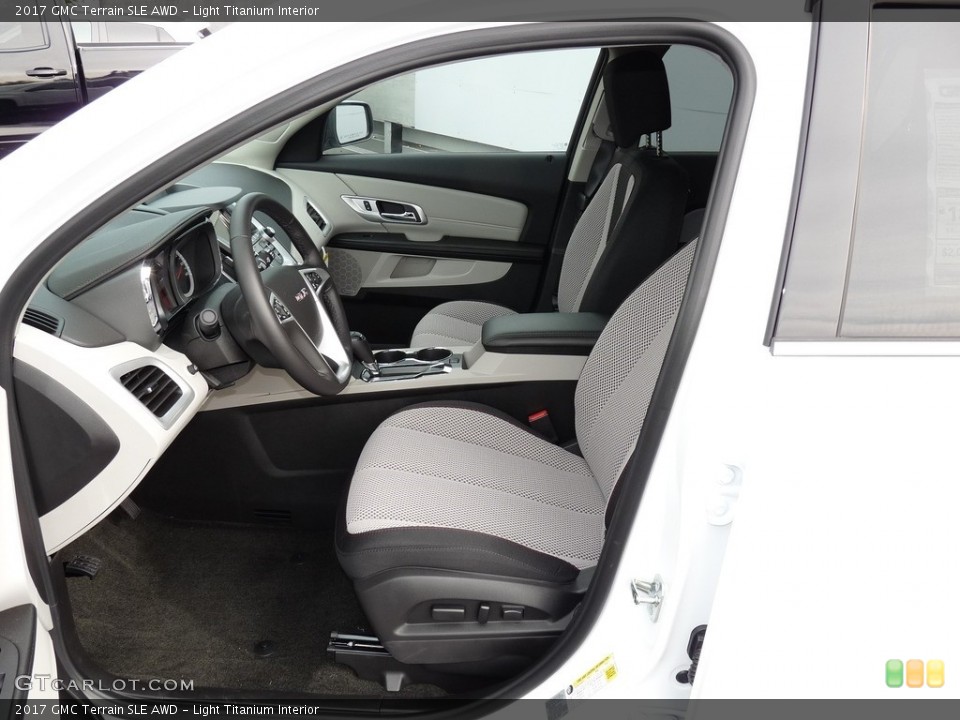 Light Titanium Interior Photo for the 2017 GMC Terrain SLE AWD #116715527