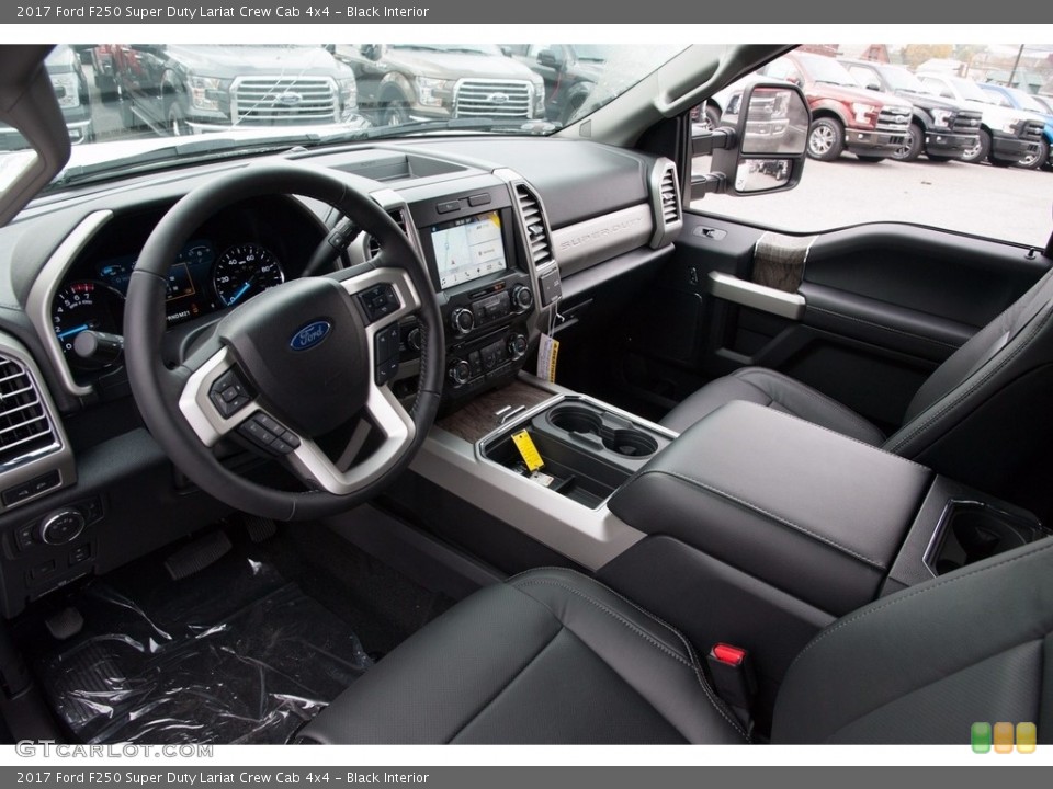 Black Interior Photo for the 2017 Ford F250 Super Duty Lariat Crew Cab 4x4 #116765566