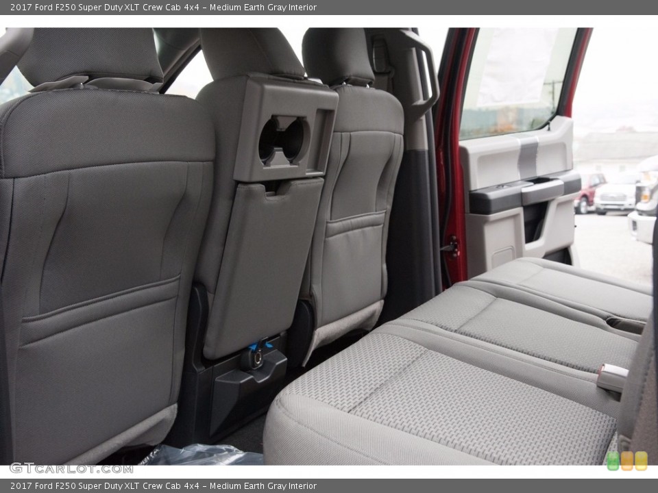 Medium Earth Gray Interior Rear Seat for the 2017 Ford F250 Super Duty XLT Crew Cab 4x4 #116766373