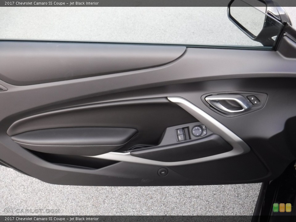 Jet Black Interior Door Panel for the 2017 Chevrolet Camaro SS Coupe #116771119