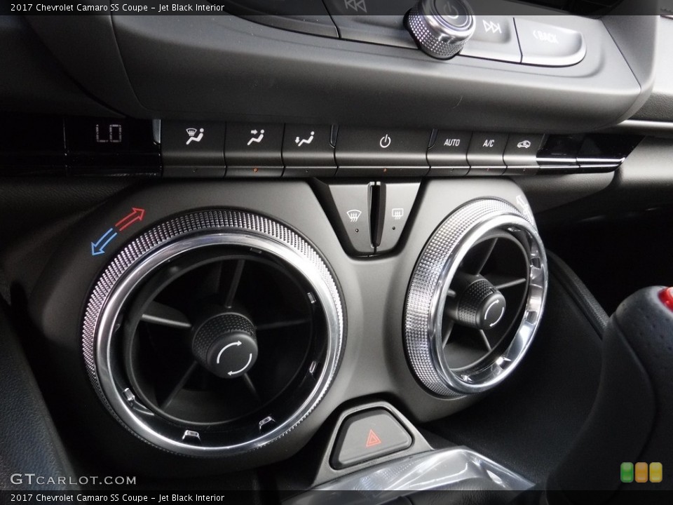 Jet Black Interior Controls for the 2017 Chevrolet Camaro SS Coupe #116771245