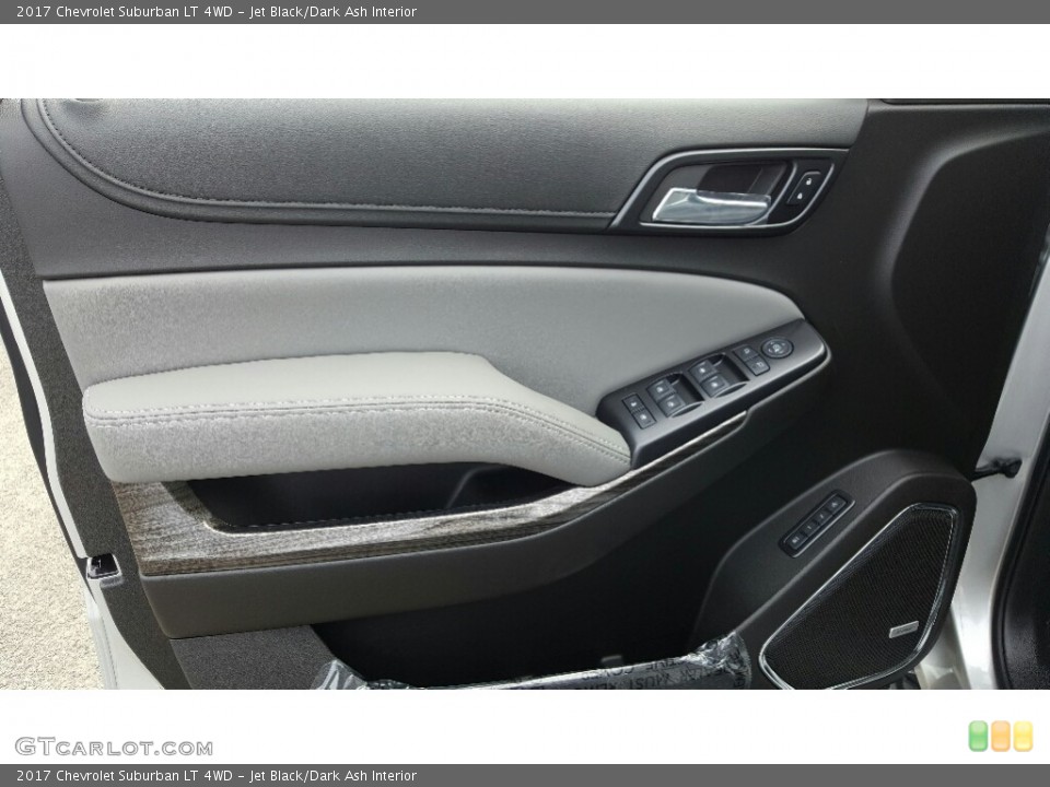Jet Black/Dark Ash Interior Door Panel for the 2017 Chevrolet Suburban LT 4WD #116787747
