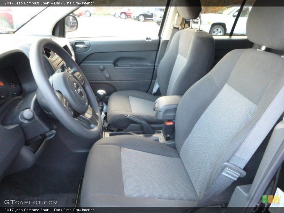 Dark Slate Gray Interior Photo for the 2017 Jeep Compass Sport #116802807