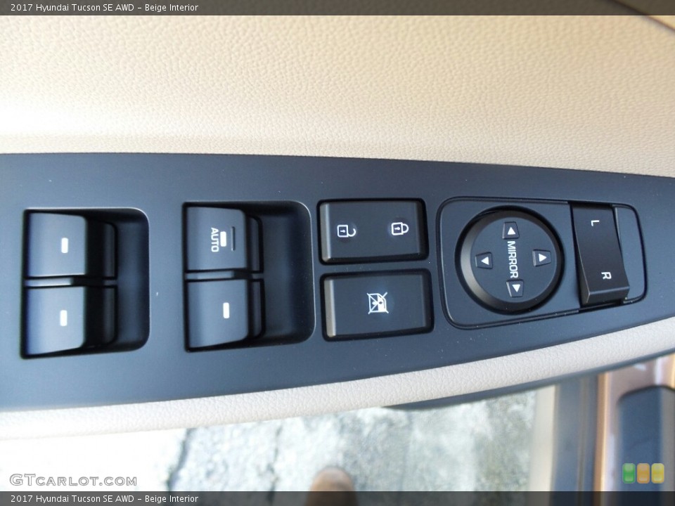 Beige Interior Controls for the 2017 Hyundai Tucson SE AWD #116818749