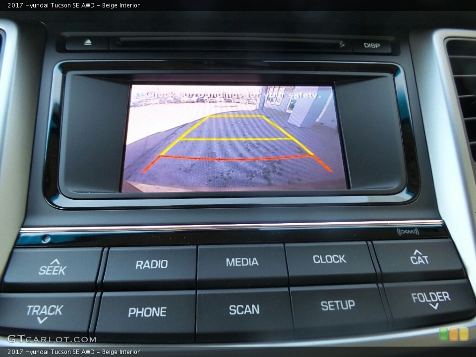 Beige Interior Controls for the 2017 Hyundai Tucson SE AWD #116819154