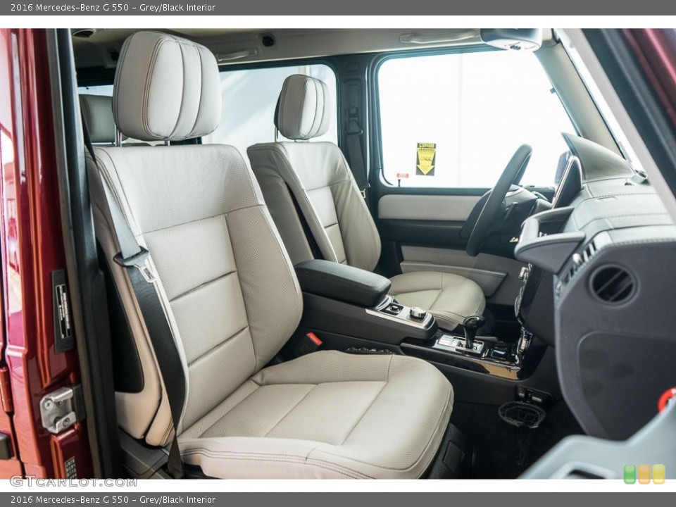 Grey/Black Interior Photo for the 2016 Mercedes-Benz G 550 #116830341