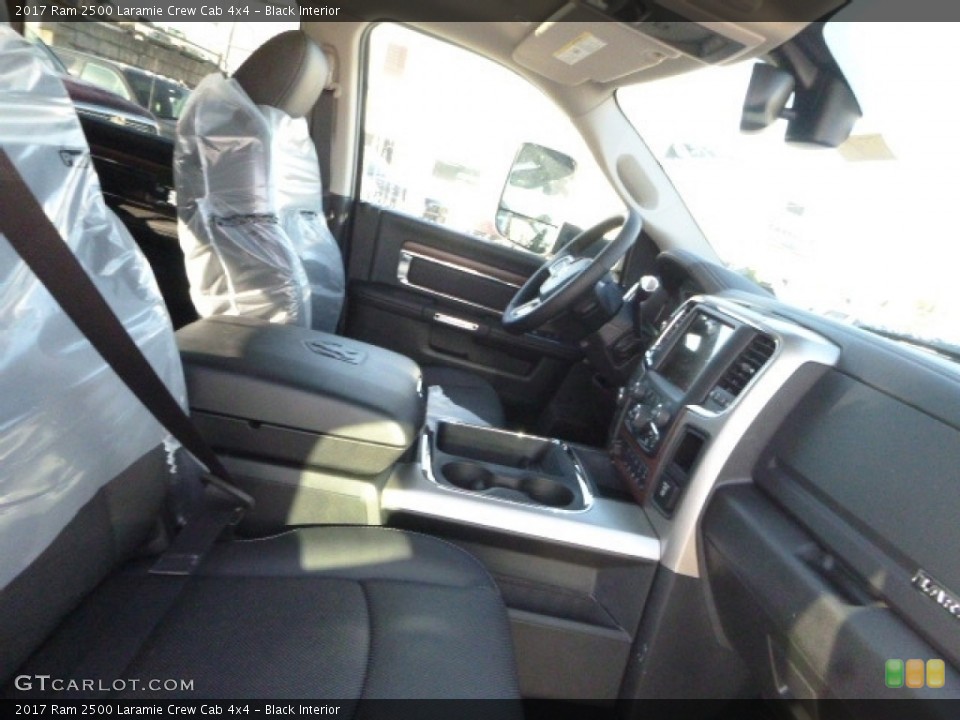 Black Interior Photo for the 2017 Ram 2500 Laramie Crew Cab 4x4 #116834064