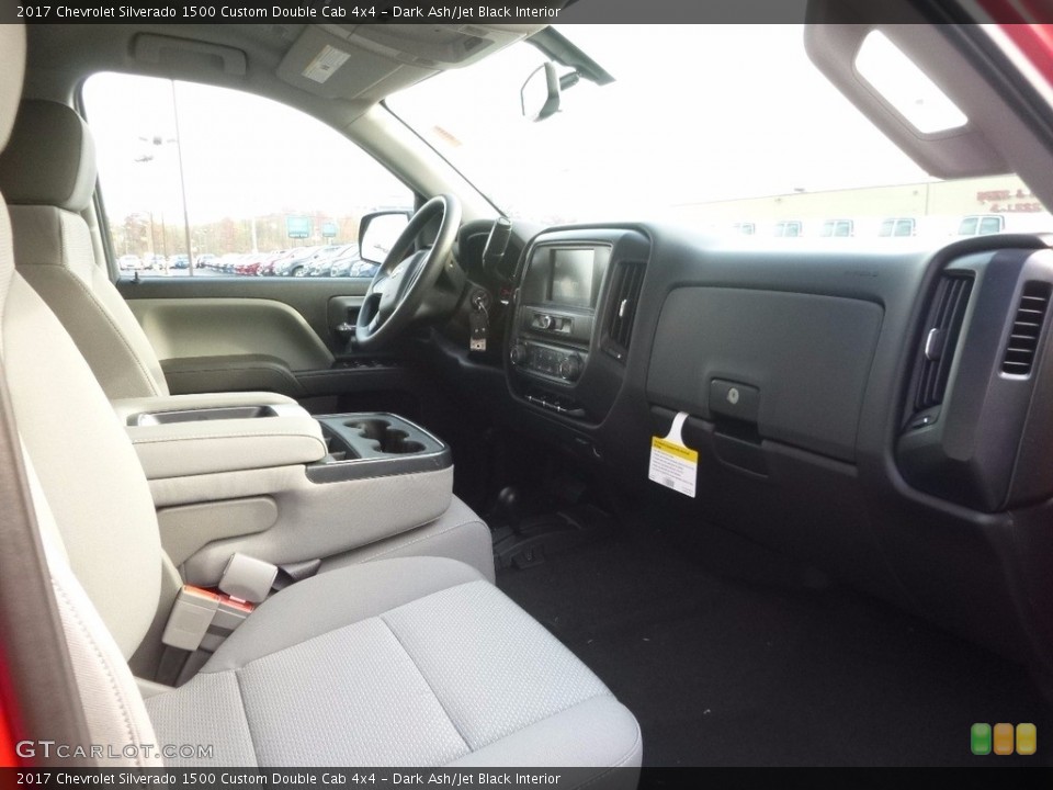Dark Ash/Jet Black Interior Photo for the 2017 Chevrolet Silverado 1500 Custom Double Cab 4x4 #116875565