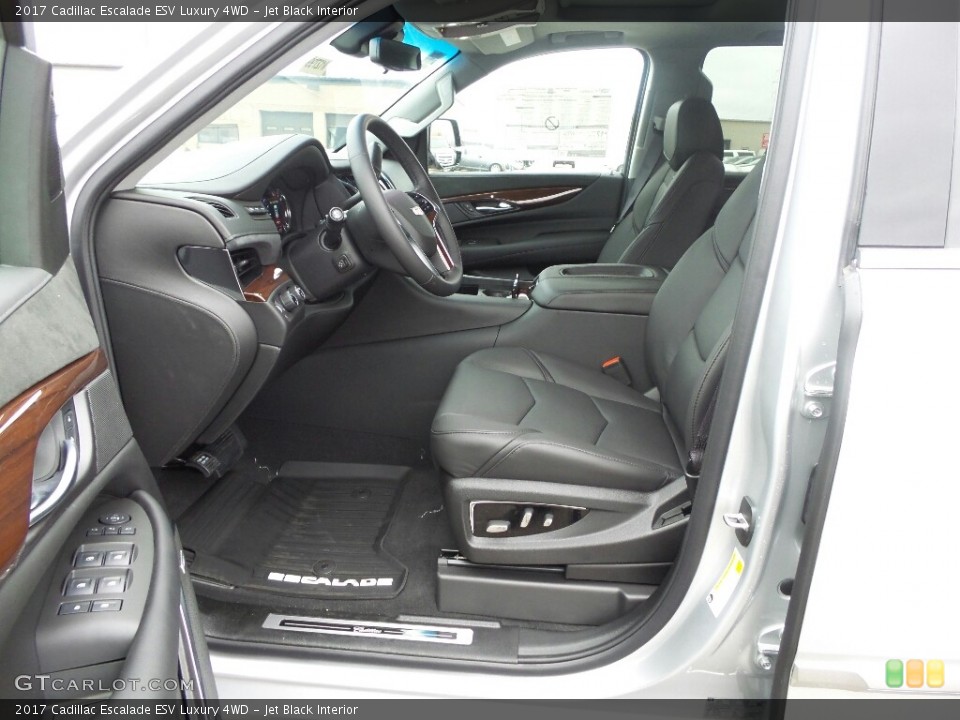 Jet Black Interior Photo for the 2017 Cadillac Escalade ESV Luxury 4WD #116900234