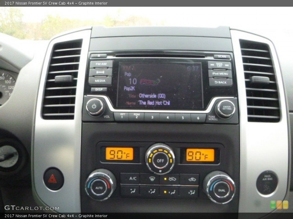 Graphite Interior Controls for the 2017 Nissan Frontier SV Crew Cab 4x4 #116905979