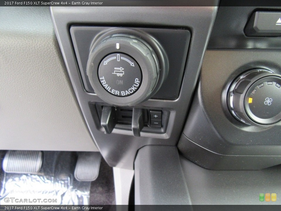 Earth Gray Interior Controls for the 2017 Ford F150 XLT SuperCrew 4x4 #116909870
