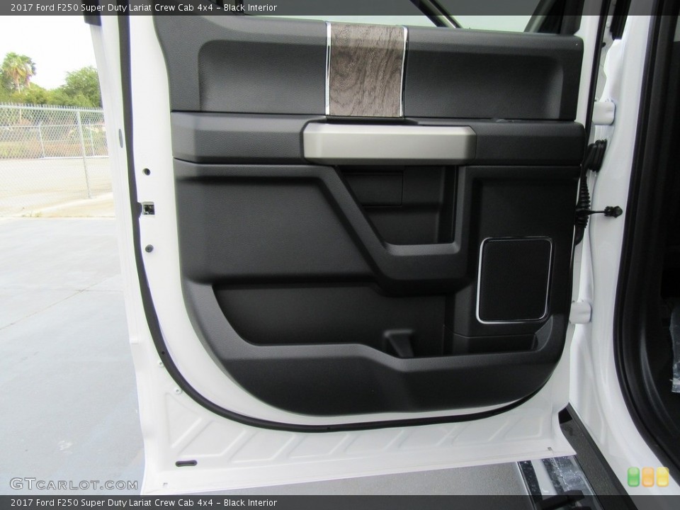 Black Interior Door Panel for the 2017 Ford F250 Super Duty Lariat Crew Cab 4x4 #116912390