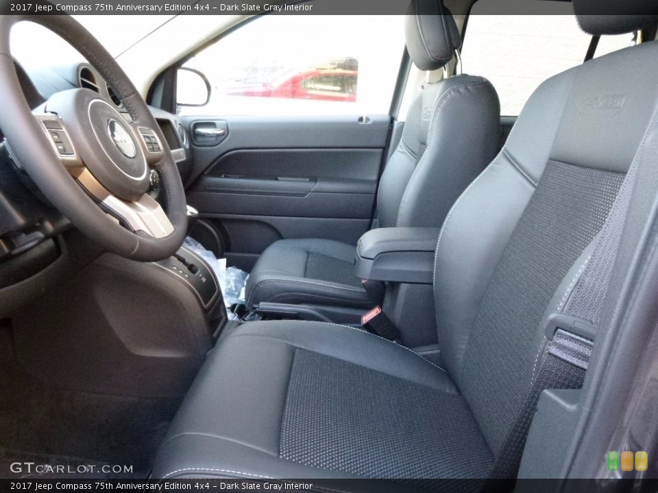Dark Slate Gray Interior Photo for the 2017 Jeep Compass 75th Anniversary Edition 4x4 #116928596
