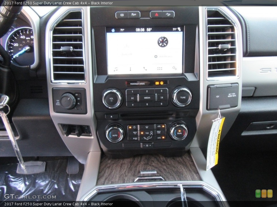 Black Interior Dashboard for the 2017 Ford F250 Super Duty Lariat Crew Cab 4x4 #116929280
