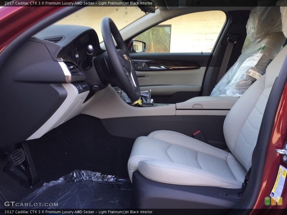 Light Platinum/Jet Black Interior Photo for the 2017 Cadillac CT6 3.6 Premium Luxury AWD Sedan #116953624