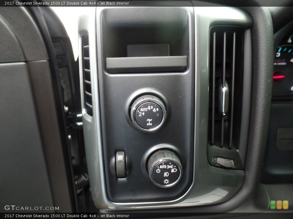 Jet Black Interior Controls for the 2017 Chevrolet Silverado 1500 LT Double Cab 4x4 #116959288