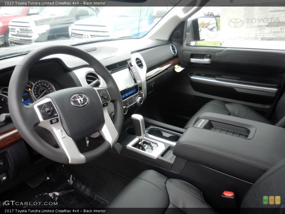Black Interior Photo for the 2017 Toyota Tundra Limited CrewMax 4x4 #116966131