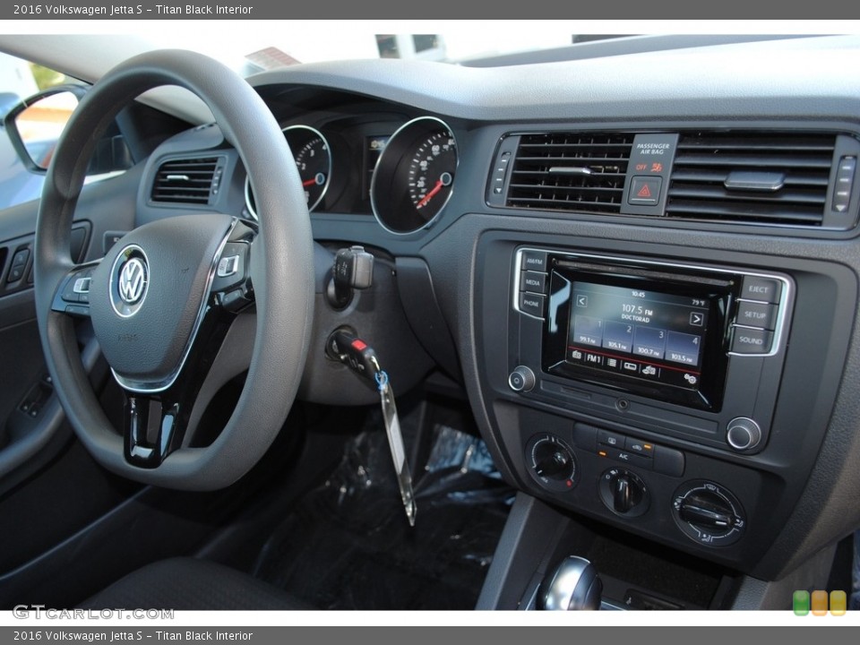 Titan Black Interior Controls for the 2016 Volkswagen Jetta S #116967724