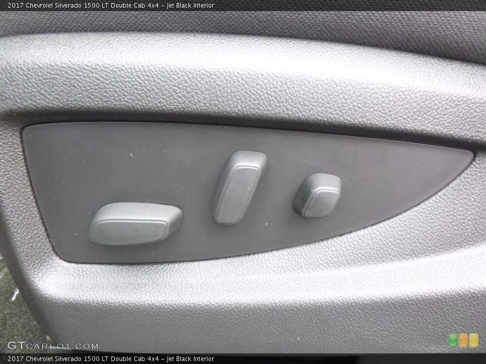 Jet Black Interior Controls for the 2017 Chevrolet Silverado 1500 LT Double Cab 4x4 #116974186