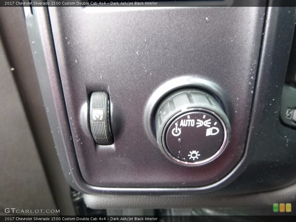 Dark Ash/Jet Black Interior Controls for the 2017 Chevrolet Silverado 1500 Custom Double Cab 4x4 #116974591