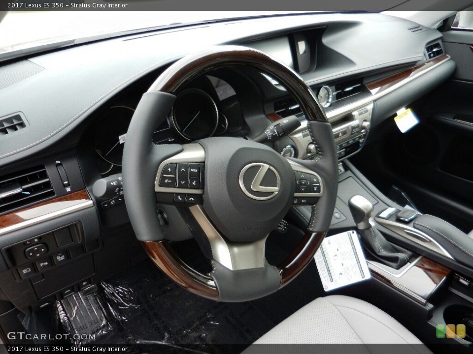 Stratus Gray Interior Photo for the 2017 Lexus ES 350 #116978846