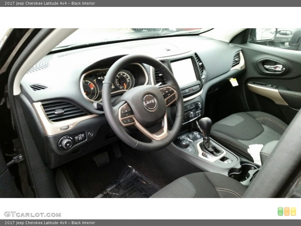 Black Interior Photo for the 2017 Jeep Cherokee Latitude 4x4 #117002573
