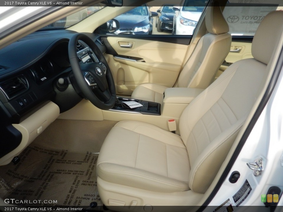 Almond Interior Photo for the 2017 Toyota Camry XLE V6 #117027563