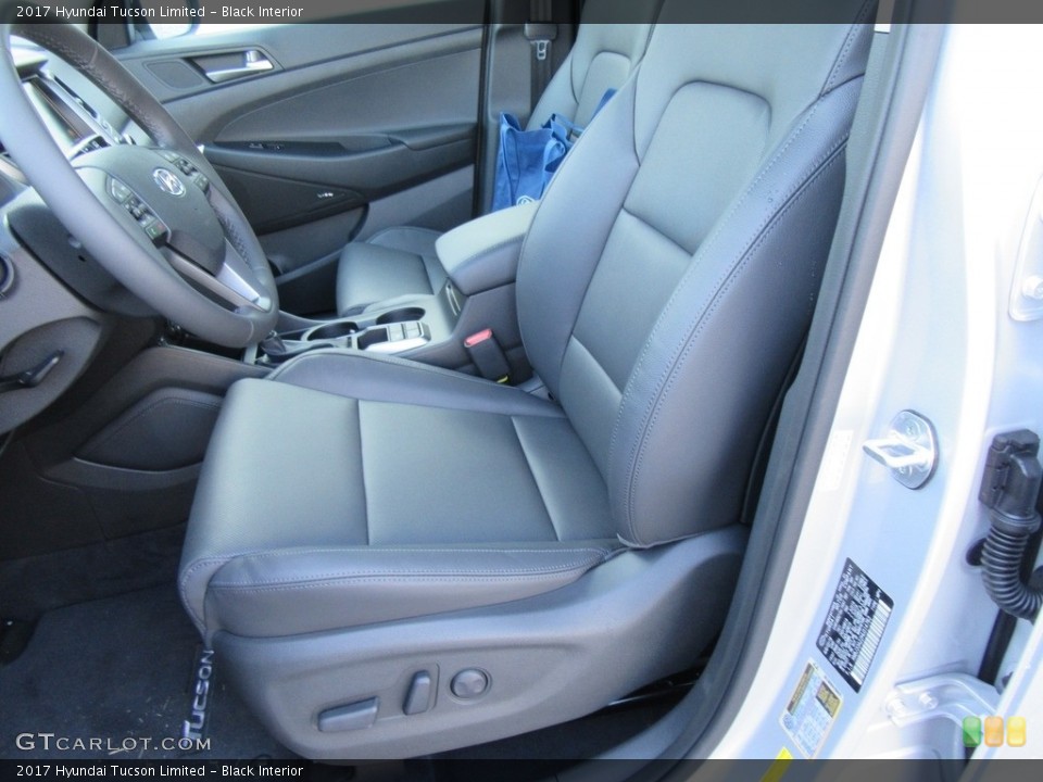 Black Interior Front Seat for the 2017 Hyundai Tucson Limited #117036650