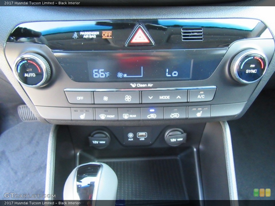 Black Interior Controls for the 2017 Hyundai Tucson Limited #117036803