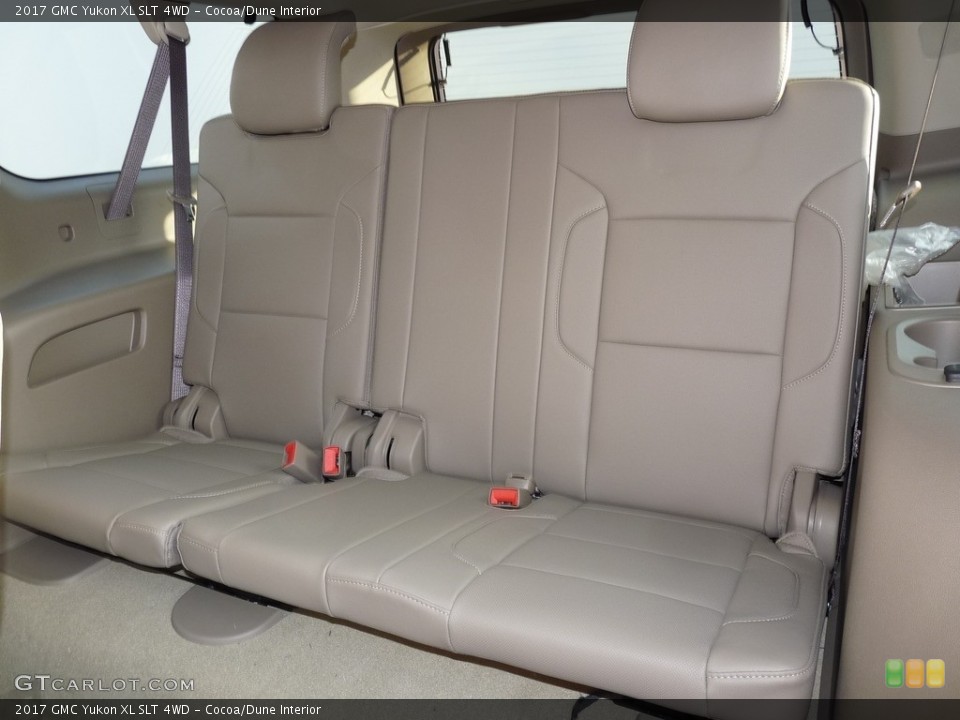 Cocoa/Dune Interior Rear Seat for the 2017 GMC Yukon XL SLT 4WD #117045566