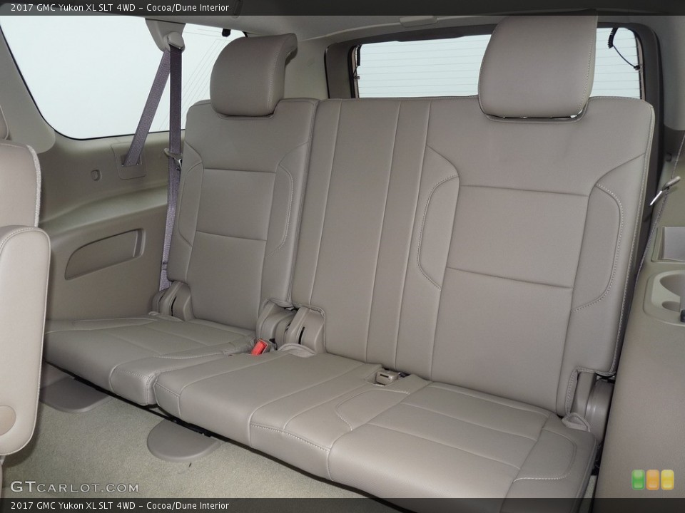 Cocoa/Dune Interior Rear Seat for the 2017 GMC Yukon XL SLT 4WD #117045785