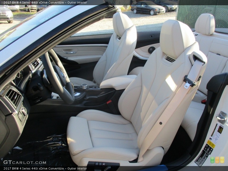 Oyster Interior Photo for the 2017 BMW 4 Series 440i xDrive Convertible #117064539