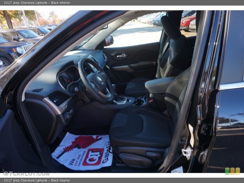 Black Interior Photo for the 2017 Jeep Cherokee Latitude #117083802