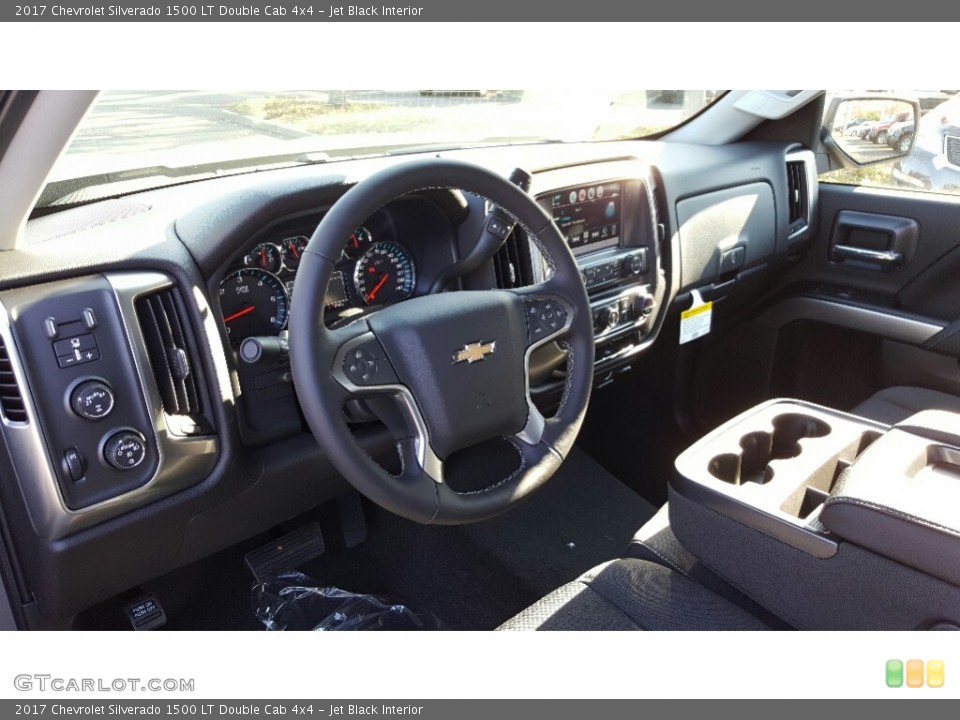 Jet Black Interior Dashboard for the 2017 Chevrolet Silverado 1500 LT Double Cab 4x4 #117089490