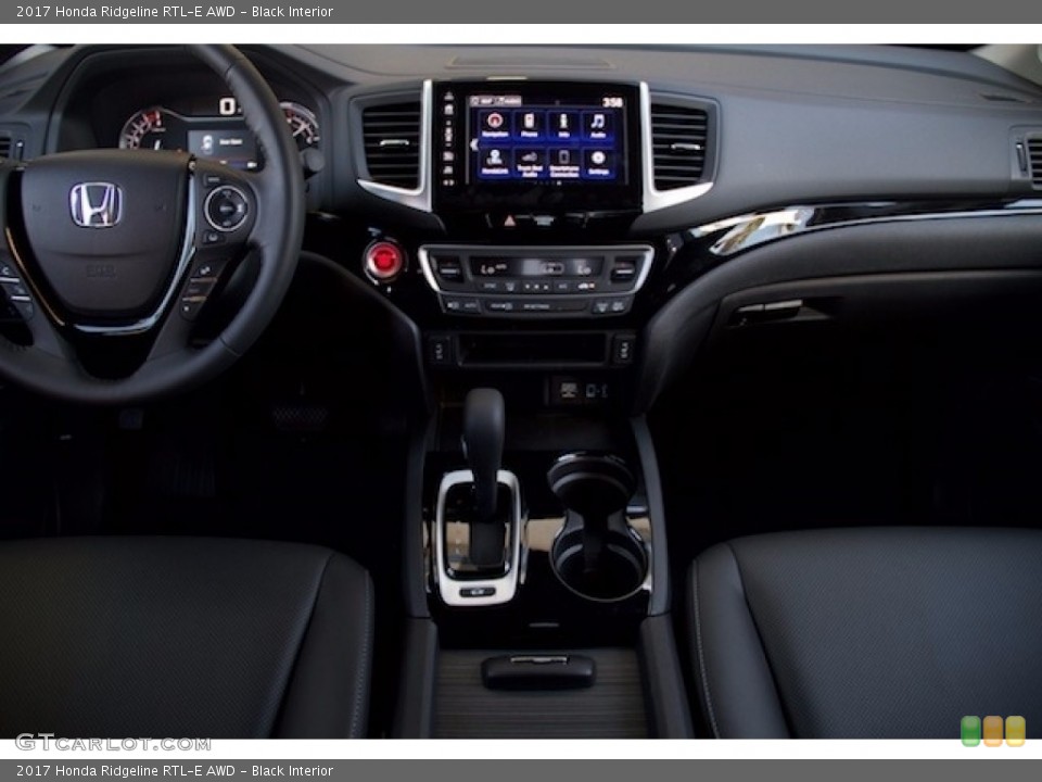 Black Interior Dashboard for the 2017 Honda Ridgeline RTL-E AWD #117104311