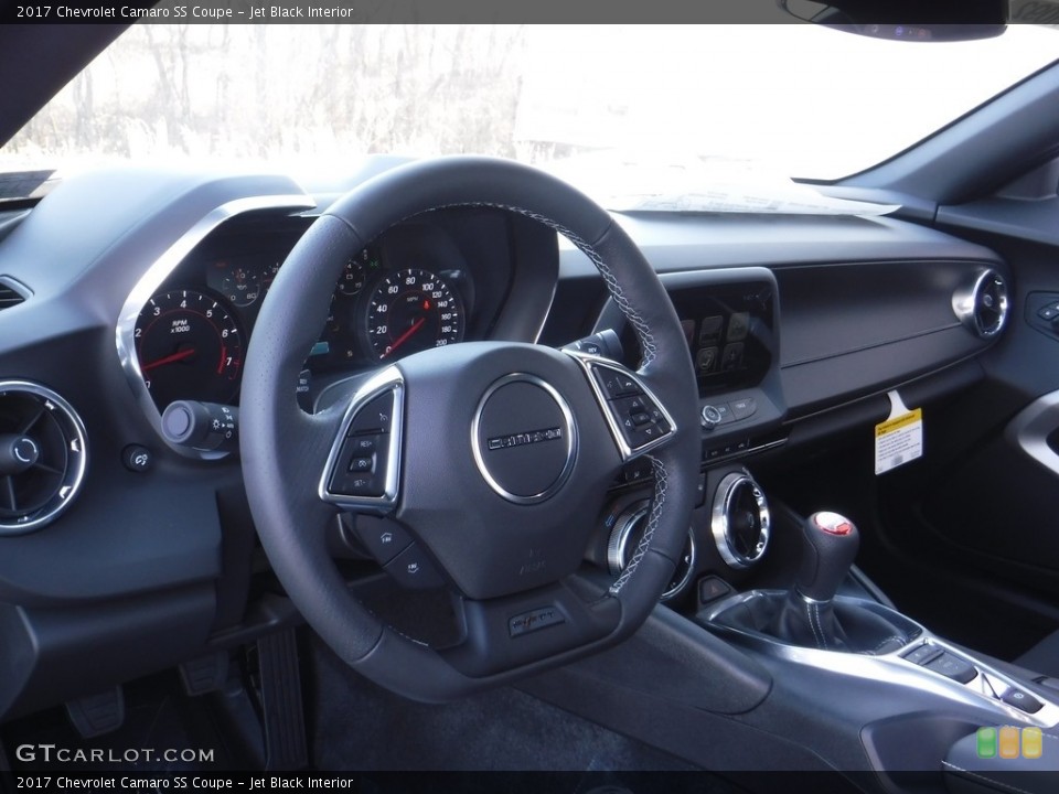 Jet Black Interior Dashboard for the 2017 Chevrolet Camaro SS Coupe #117110161