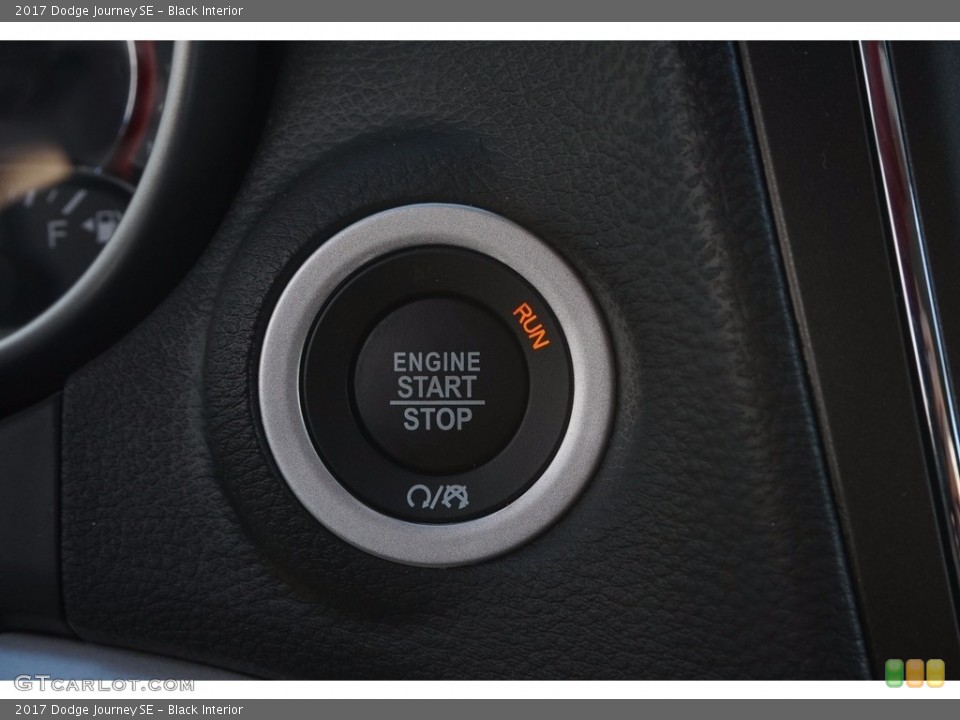 Black Interior Controls for the 2017 Dodge Journey SE #117157357