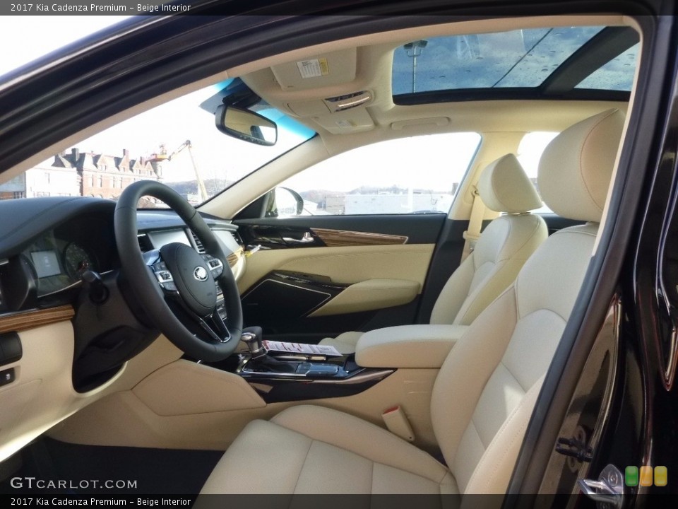 Beige Interior Photo for the 2017 Kia Cadenza Premium #117158818