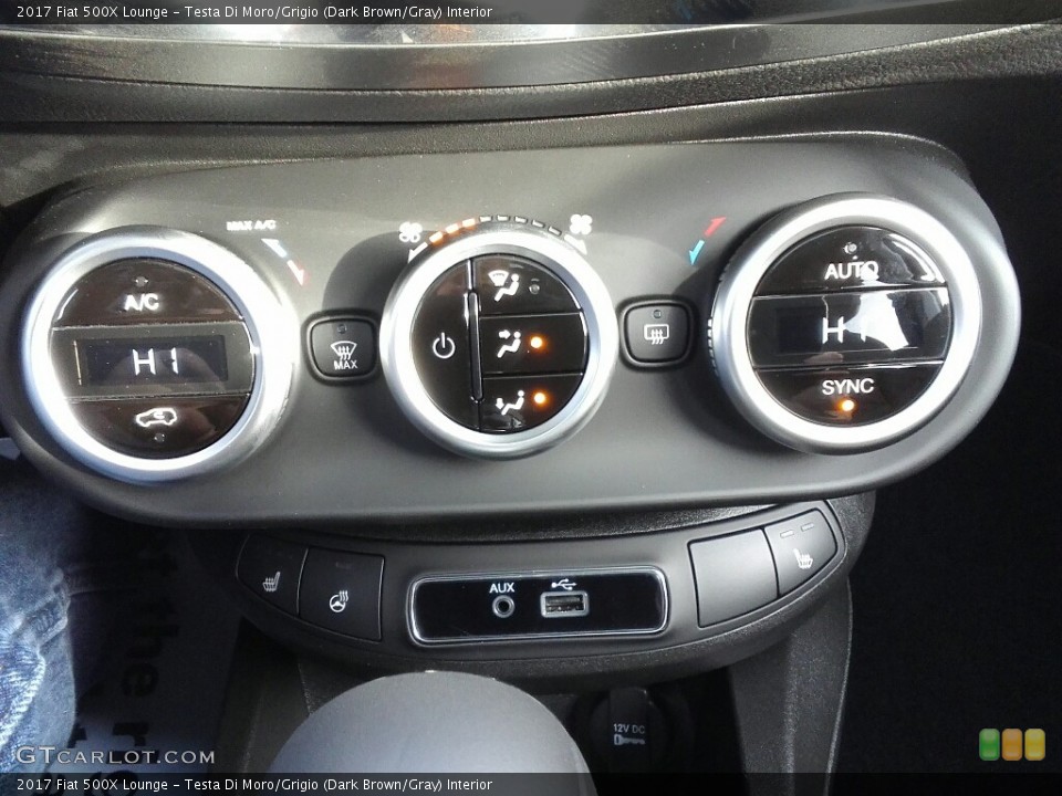 Testa Di Moro/Grigio (Dark Brown/Gray) Interior Controls for the 2017 Fiat 500X Lounge #117164086