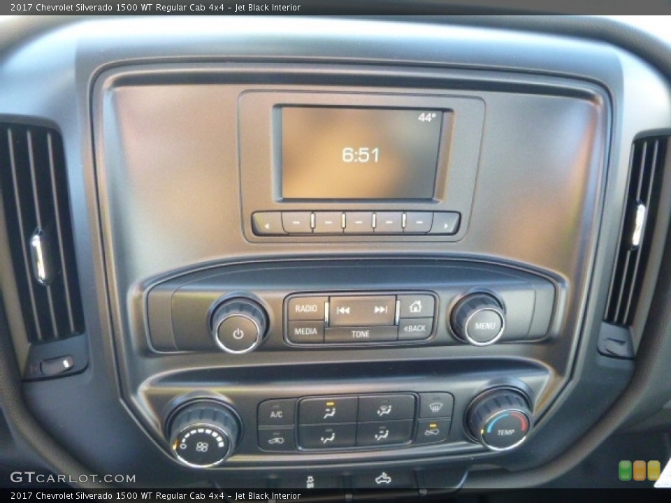 Jet Black Interior Controls for the 2017 Chevrolet Silverado 1500 WT Regular Cab 4x4 #117169897