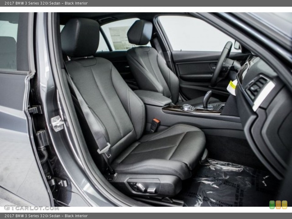 Black Interior Photo for the 2017 BMW 3 Series 320i Sedan #117181816