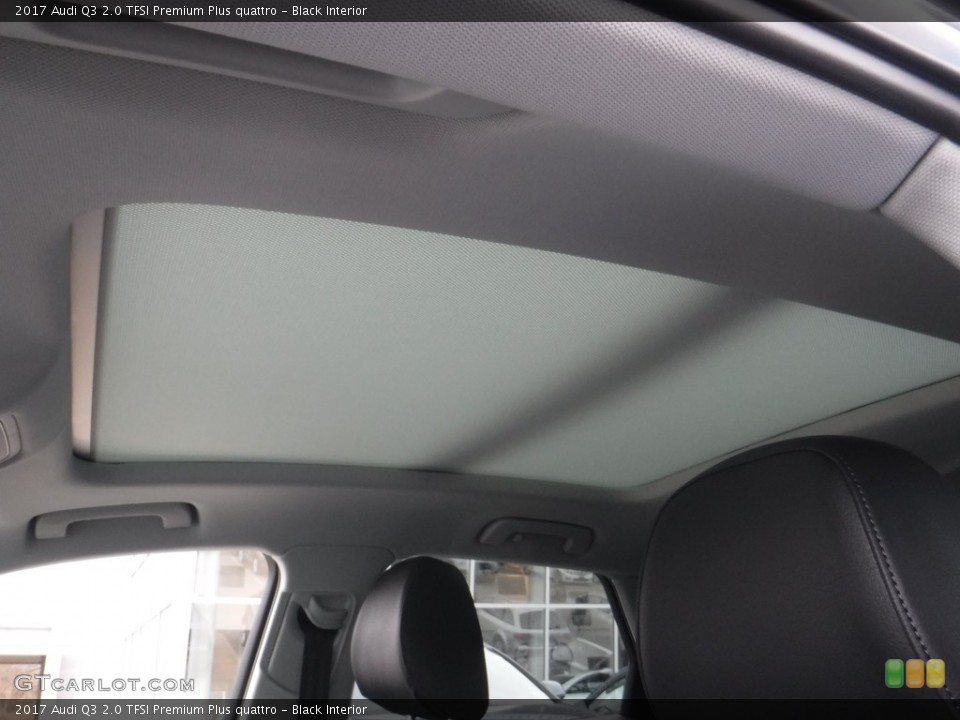 Black Interior Sunroof for the 2017 Audi Q3 2.0 TFSI Premium Plus quattro #117196438