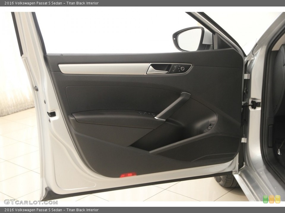 Titan Black Interior Door Panel for the 2016 Volkswagen Passat S Sedan #117251458
